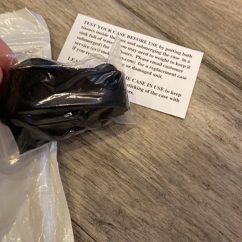 NWT Moko waterproof tablet case
